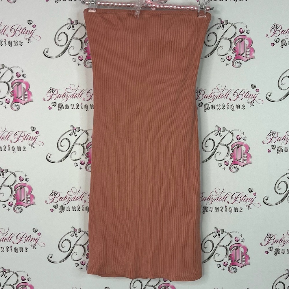 Streetwear Society dress bodycon open back strapless ribbed orange peach Tan